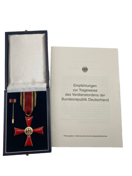 Bundesverdienstorden - Verdienstkreuz am Bande + Nadel  Steinhauer+Lück